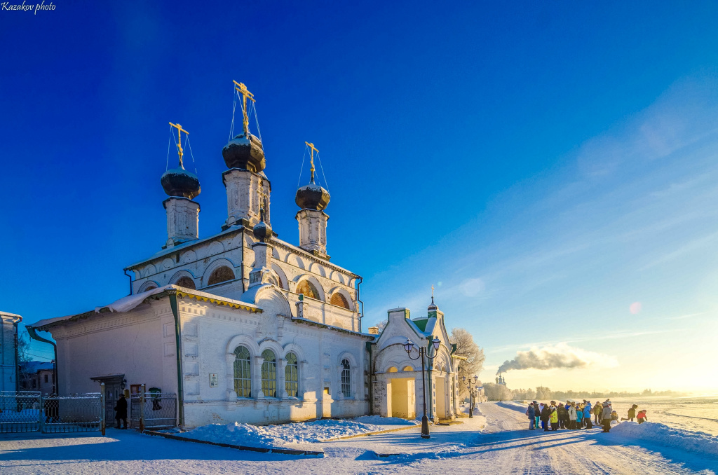 группа детей на экскурсии