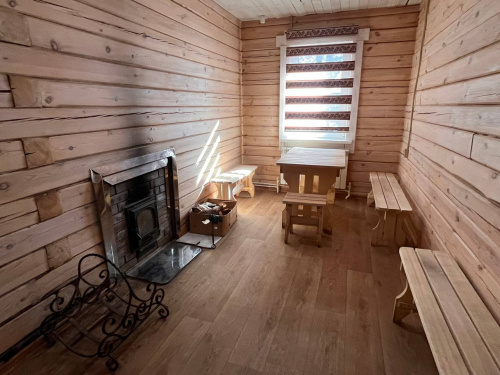 Коттедж для 14 человек с кухней и баней